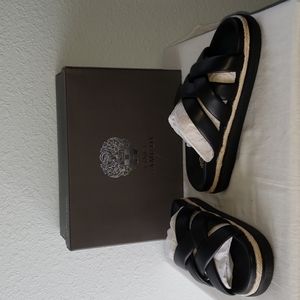 NEW Vince Camuto Chavelle Platform Slide Sandal